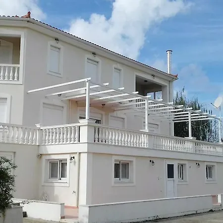 Apartament Traditional In Nature