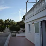 Traditional In Nature Appartement Kouvalata