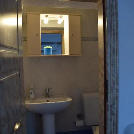 Traditional In Nature דירה *