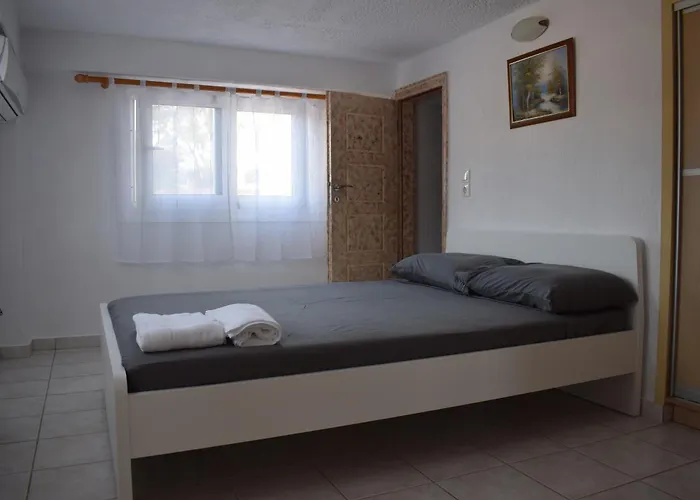 Traditional In Nature Appartement Kouvalata